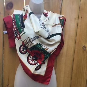 VTG Echo Christmas Ornament Print Festive & Gorgeous. 100% Silk